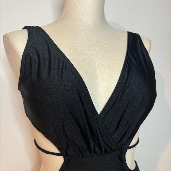 Swimsuit one piece black open middle with gold detail NWT Medium - Picture 5 of 6